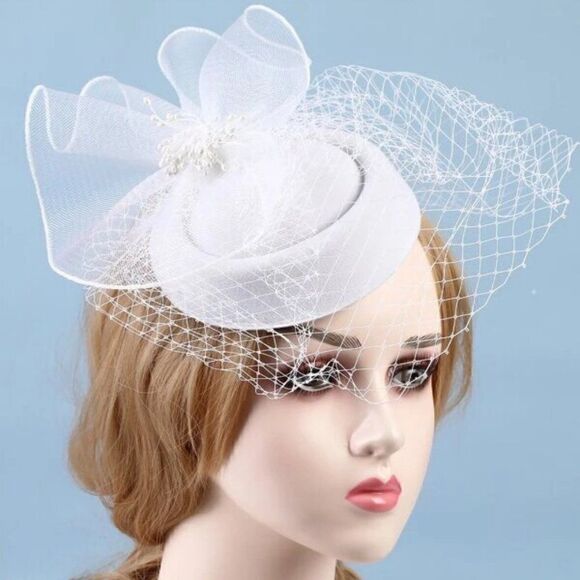 Pinup Accessories 1940s 1950s Retro Vintage Fascinator White Pillbox Veil Hat - Picture 1 of 6